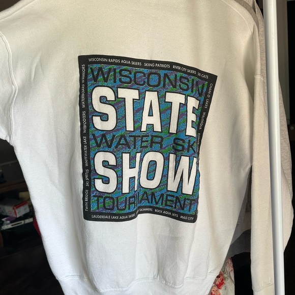 Retro White Crewneck - Picture 3 of 3